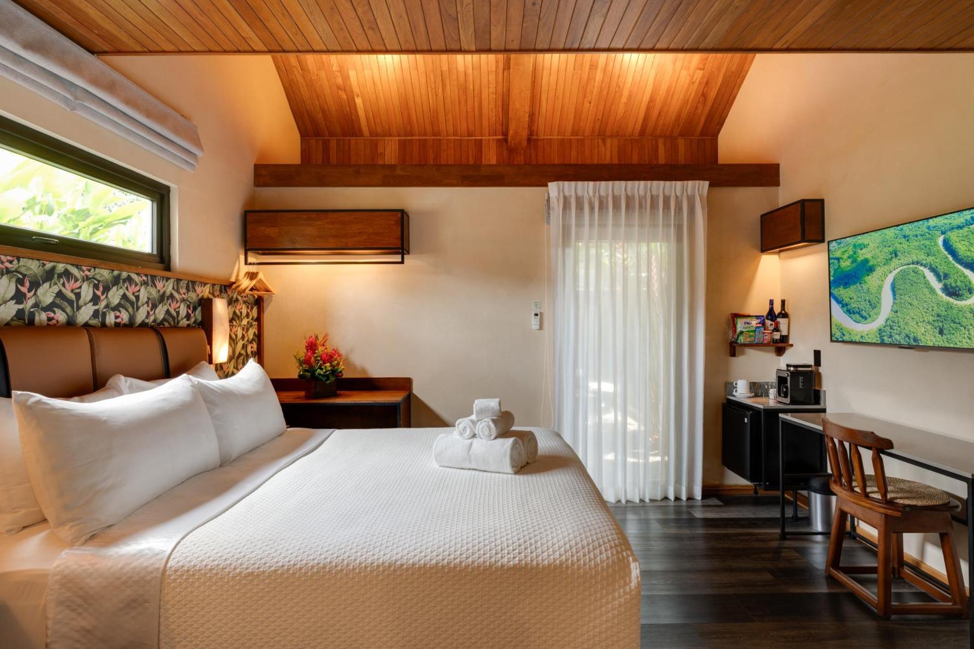 Suwa Villa Arenal ラ・フォルトゥナ エクステリア 写真