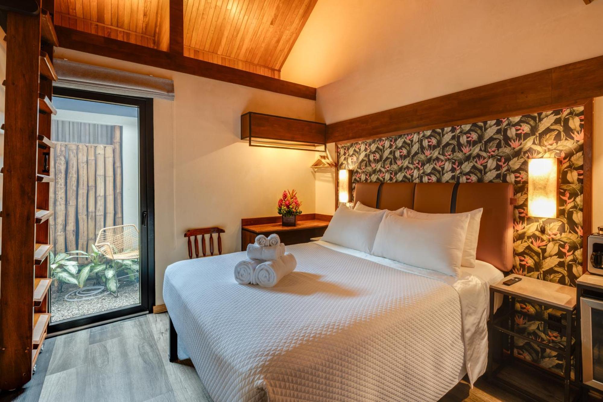 Suwa Villa Arenal ラ・フォルトゥナ エクステリア 写真