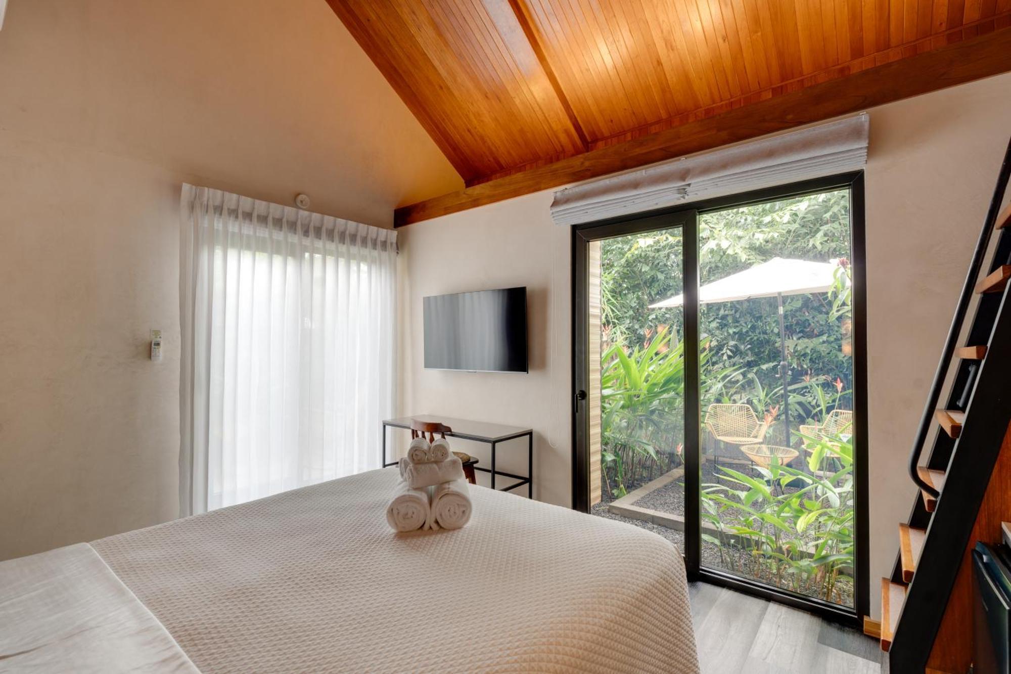 Suwa Villa Arenal ラ・フォルトゥナ エクステリア 写真